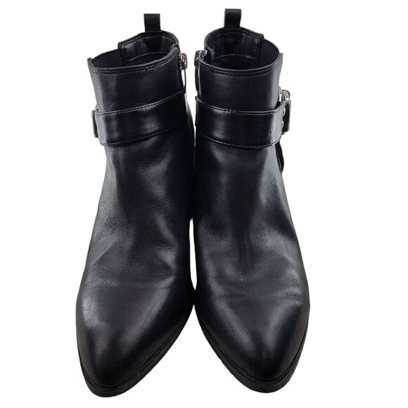 Marc Fisher View Black Leather Harness Booties Sz 9 Chunky Heel Silver Tone Ring - Picture 2 of 10
